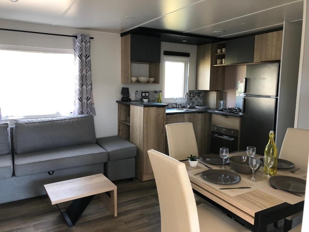 Camping Les Sables Du Midi Hotel Valras-Plage Buitenkant foto