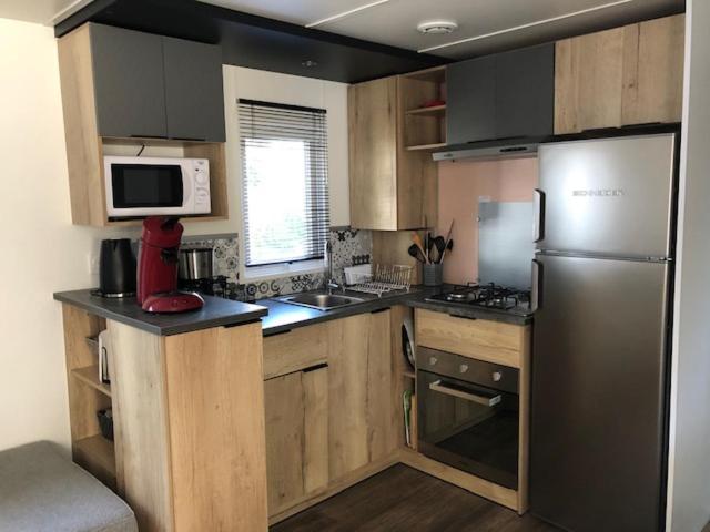 Camping Les Sables Du Midi Hotel Valras-Plage Buitenkant foto